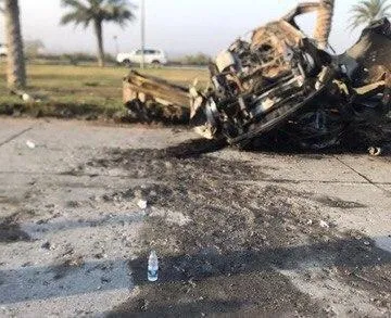 Обломки уничтоженного автомобиля, в котором перемещался Сулеймани